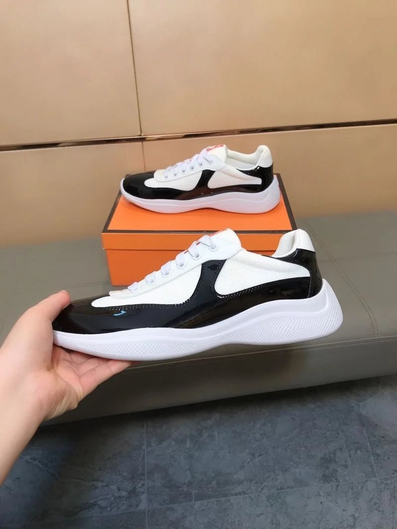 ZipUp Prada Low Shoes 35263
