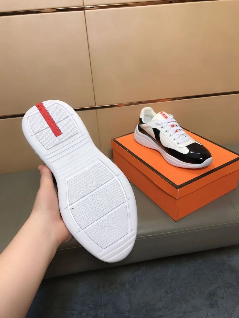 ZipUp Prada Low Shoes 35263