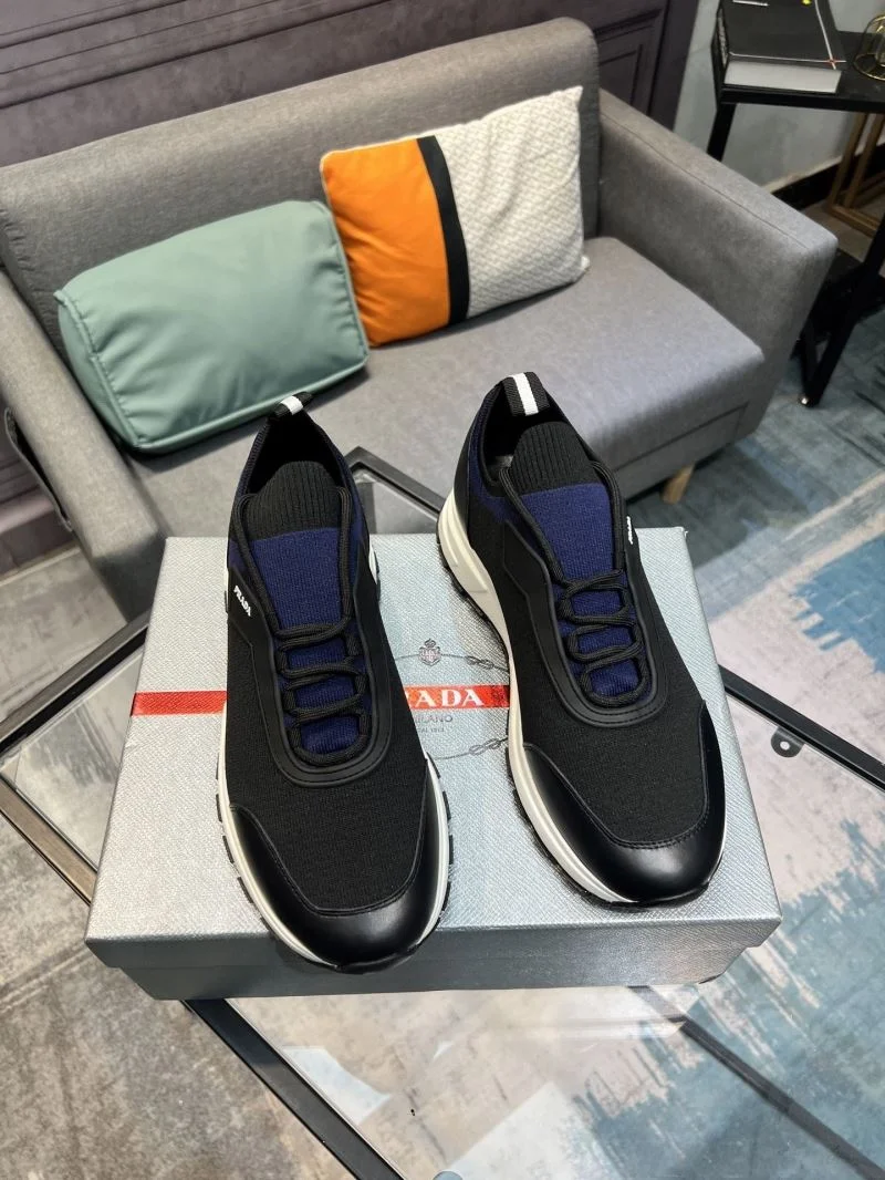 Functional Prada Low Shoes 35260
