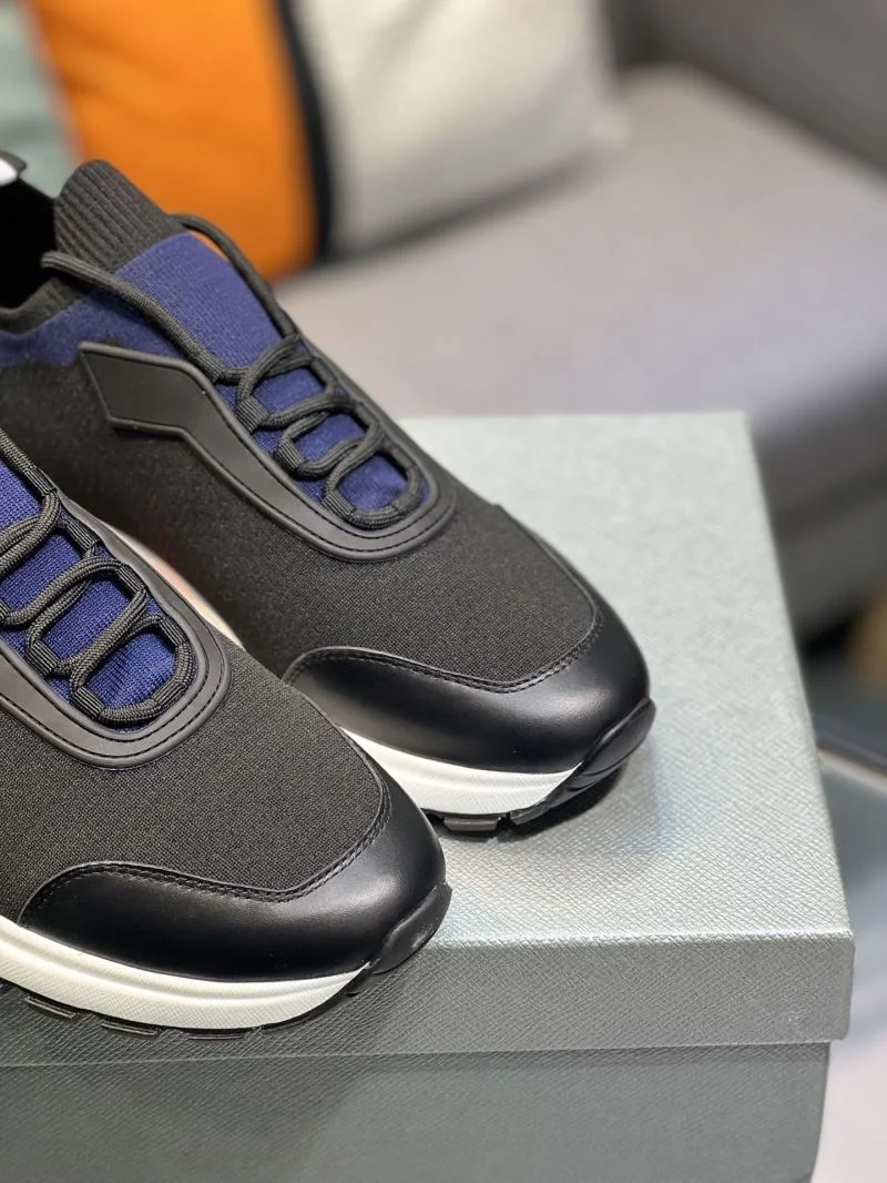 Functional Prada Low Shoes 35260