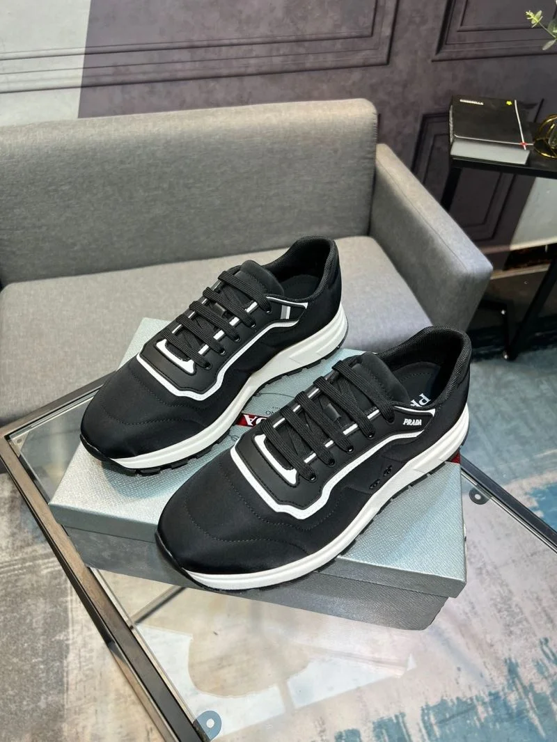 WellDesigned Prada Low Shoes 35258