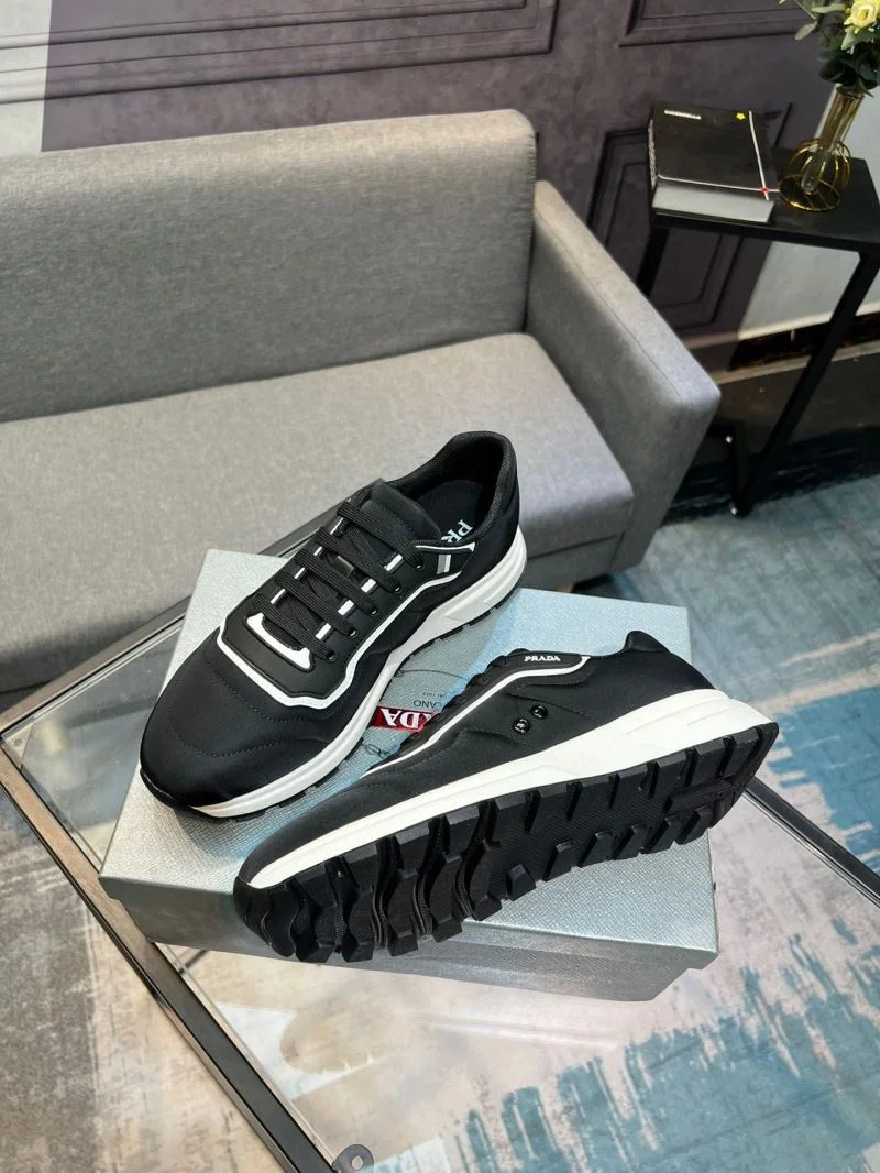 WellDesigned Prada Low Shoes 35258