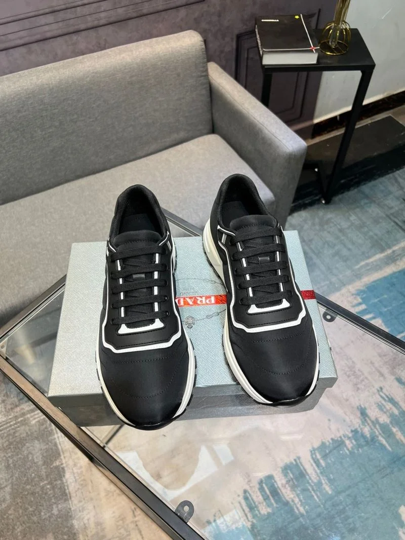 WellDesigned Prada Low Shoes 35258