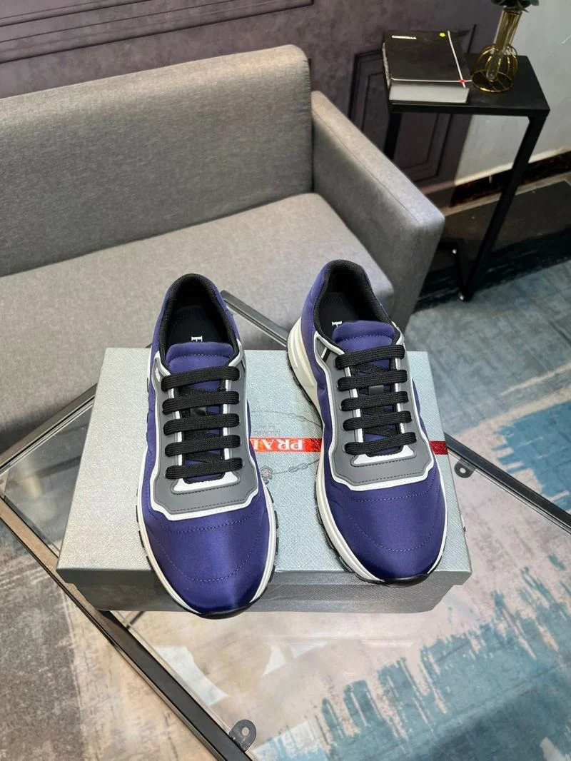 Prada Low Shoes Modern 35257