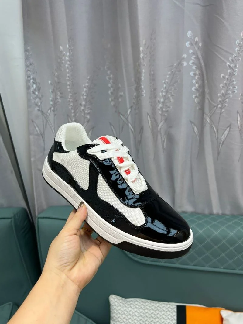 Prada Low Shoes Flexible 35256
