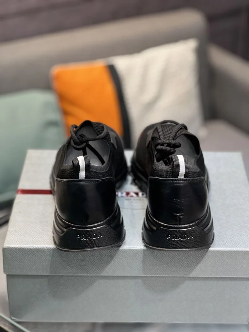 Prada Low Shoes Chic 35252