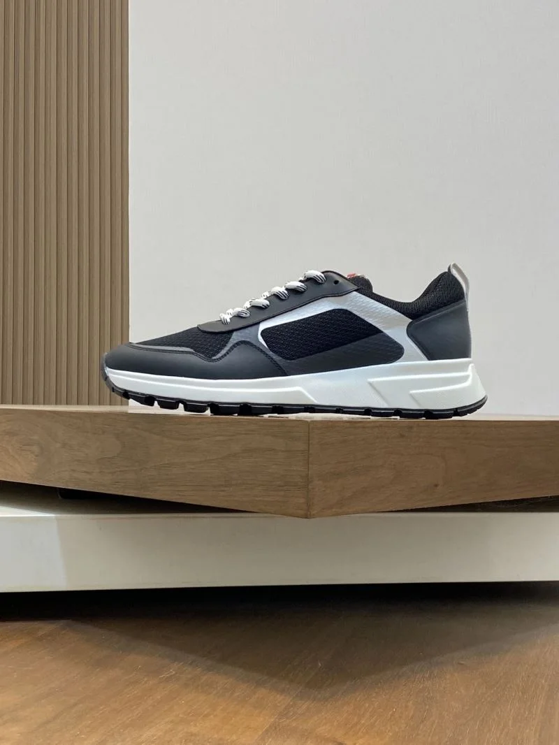 Refined Prada Low Shoes 35229