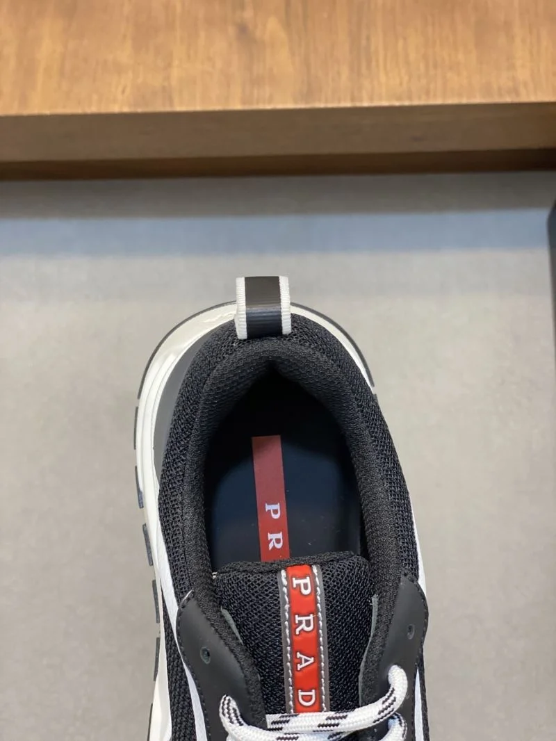 Refined Prada Low Shoes 35229