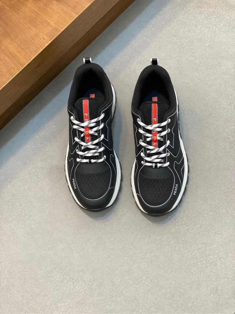 Prada Low Shoes Youthful 35246