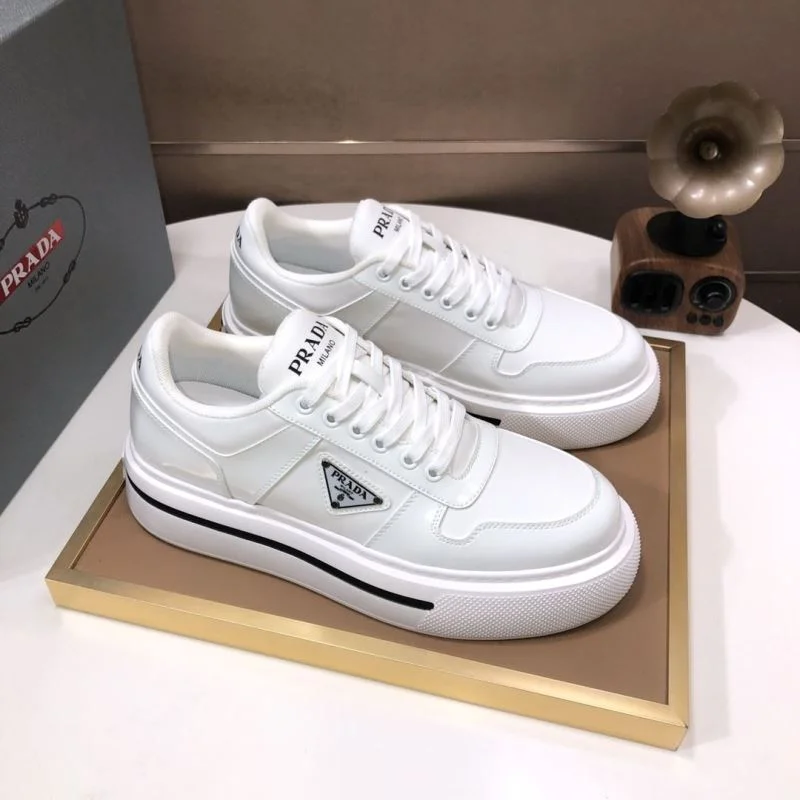 FashionForward Prada Low Shoes 35236