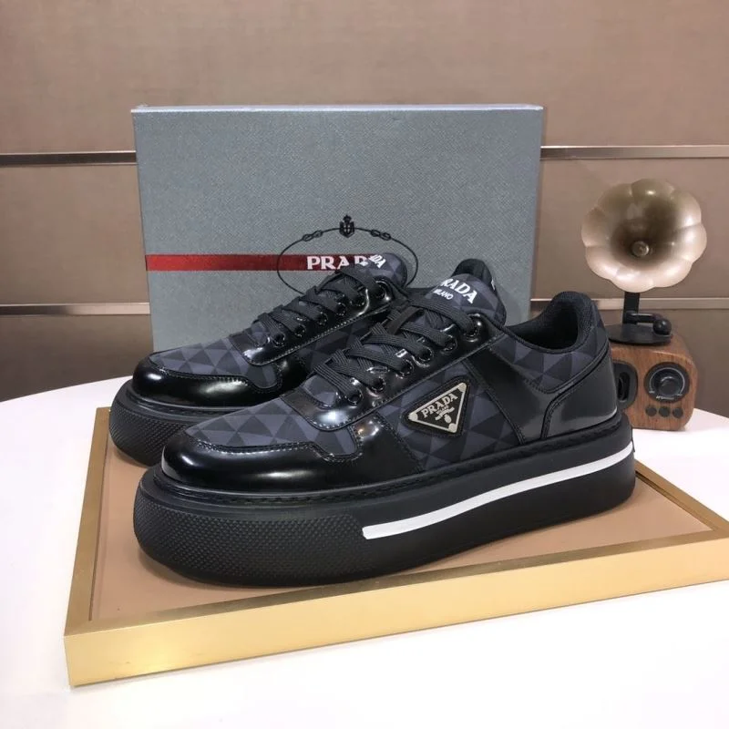 Prada Low Shoes ModernLook 35251