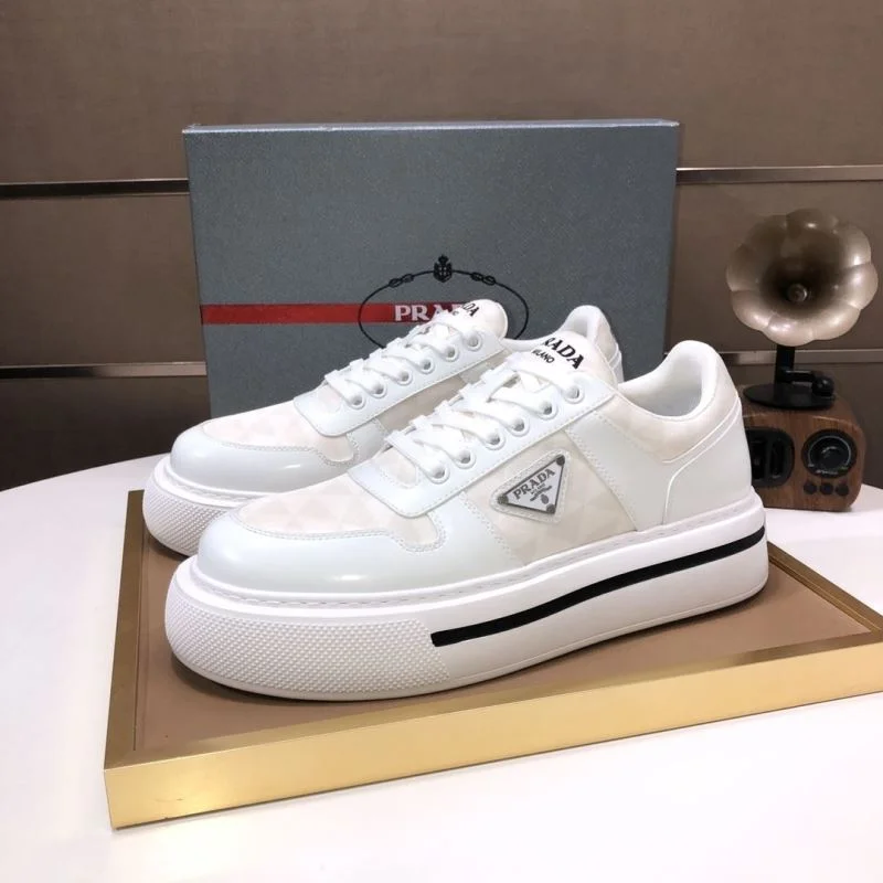 Prada Low Shoes WellDesigned 35255