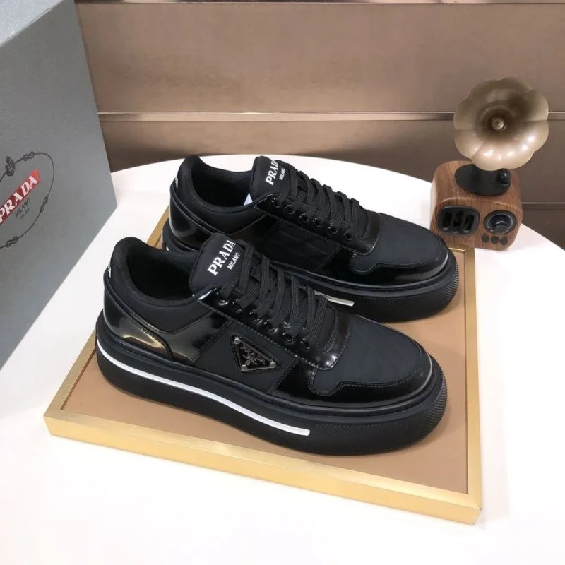 Reliable Prada Low Shoes 35250