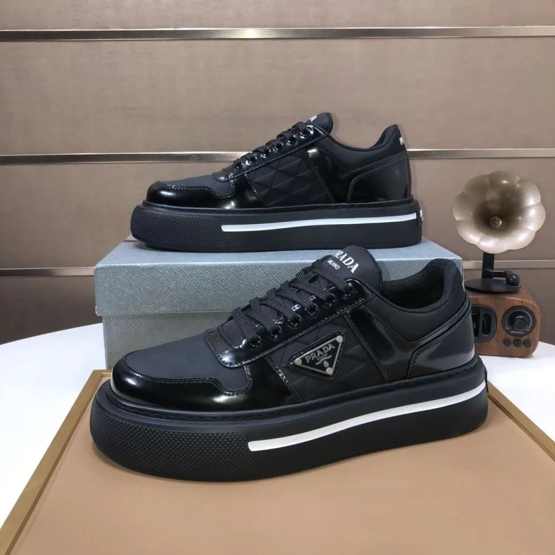 Reliable Prada Low Shoes 35250