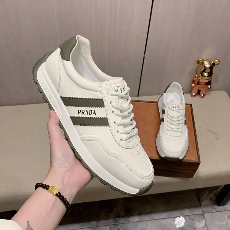 Prada Low Shoes Durable 35225