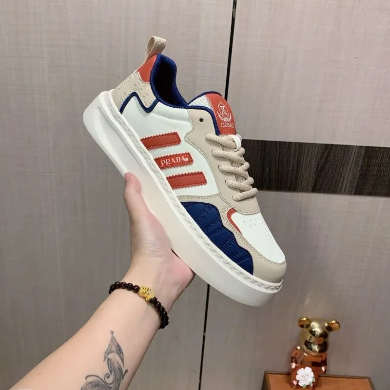 Prada Low Shoes Versatile 35227
