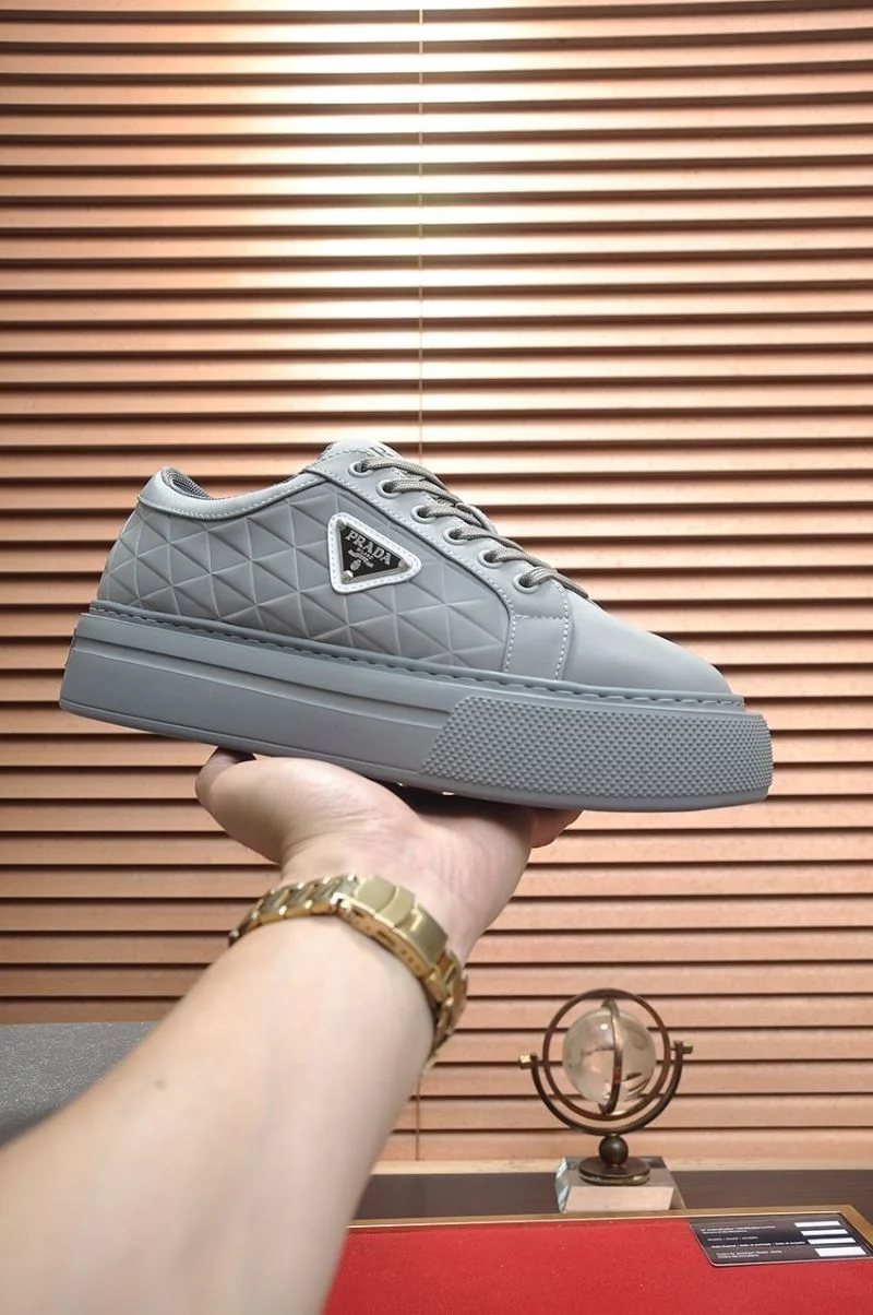 Prada Low Shoes WeatherProof 35224