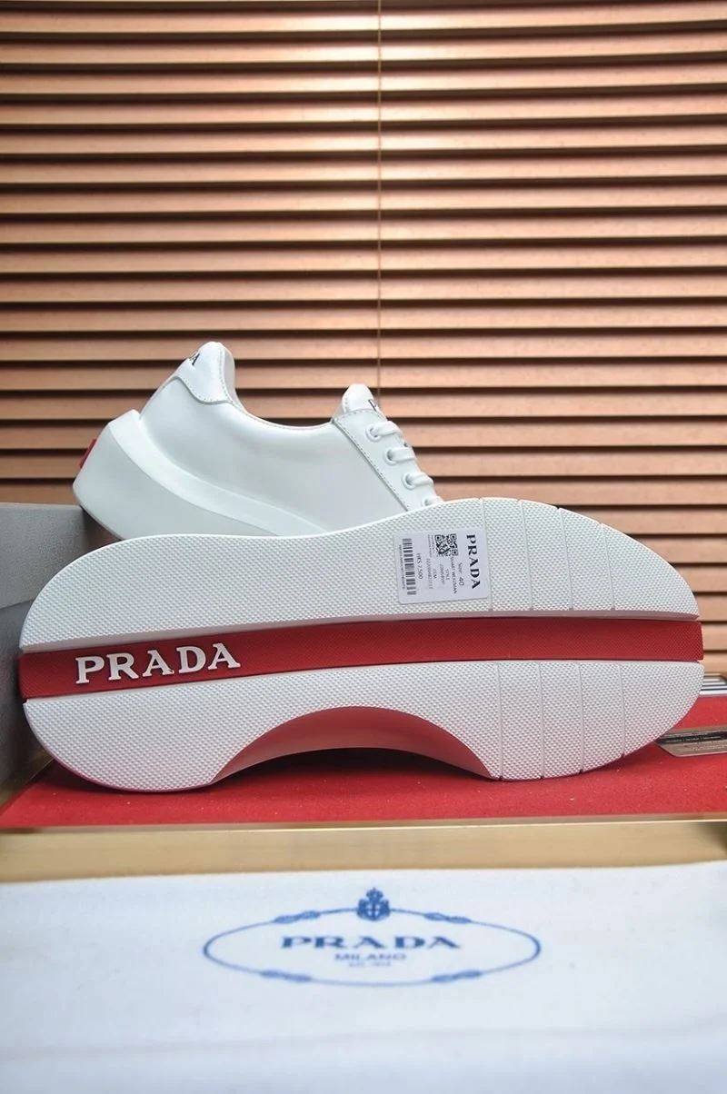 Prada Low Shoes Trendy 35226