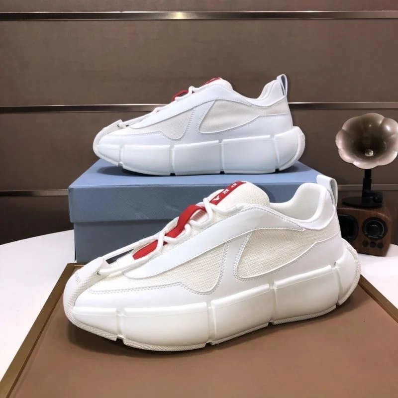 Classic Prada Low Shoes 35219