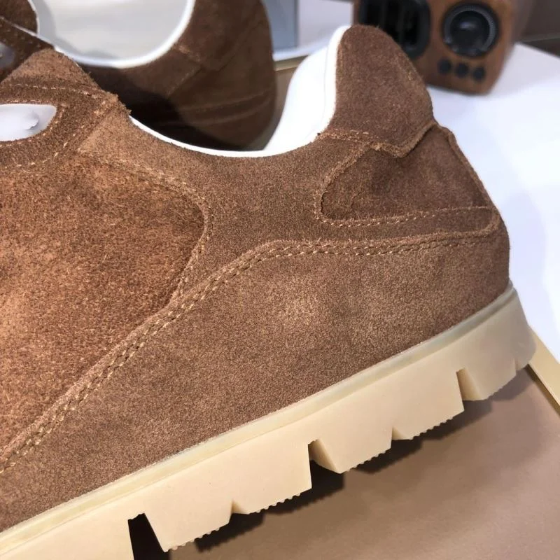 SunProtective Prada Low Shoes 35212