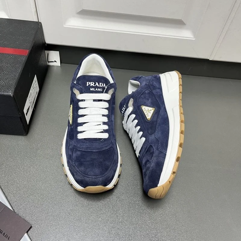 Breathable Prada Low Shoes 35211