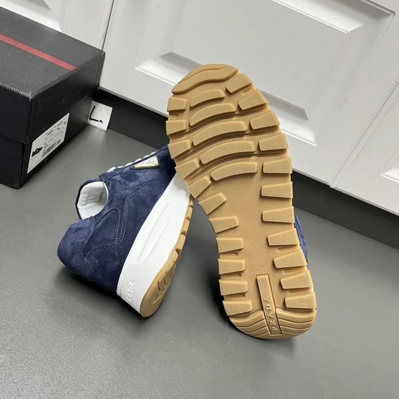 Breathable Prada Low Shoes 35211