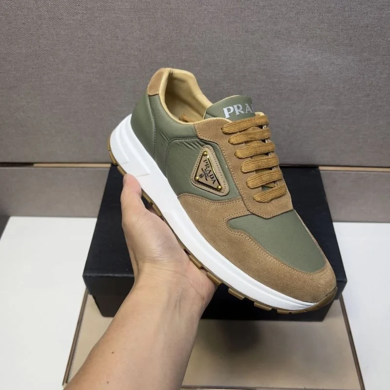 Prada Low Shoes Fashionable 35210