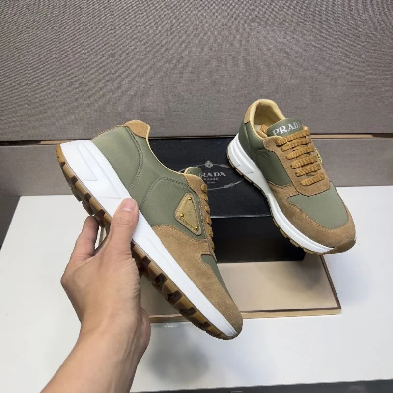 Prada Low Shoes Fashionable 35210