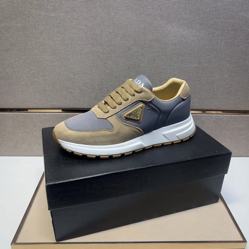 Prada Low Shoes Popular 35200