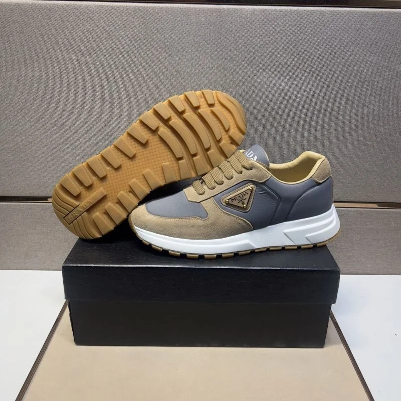 Prada Low Shoes Popular 35200