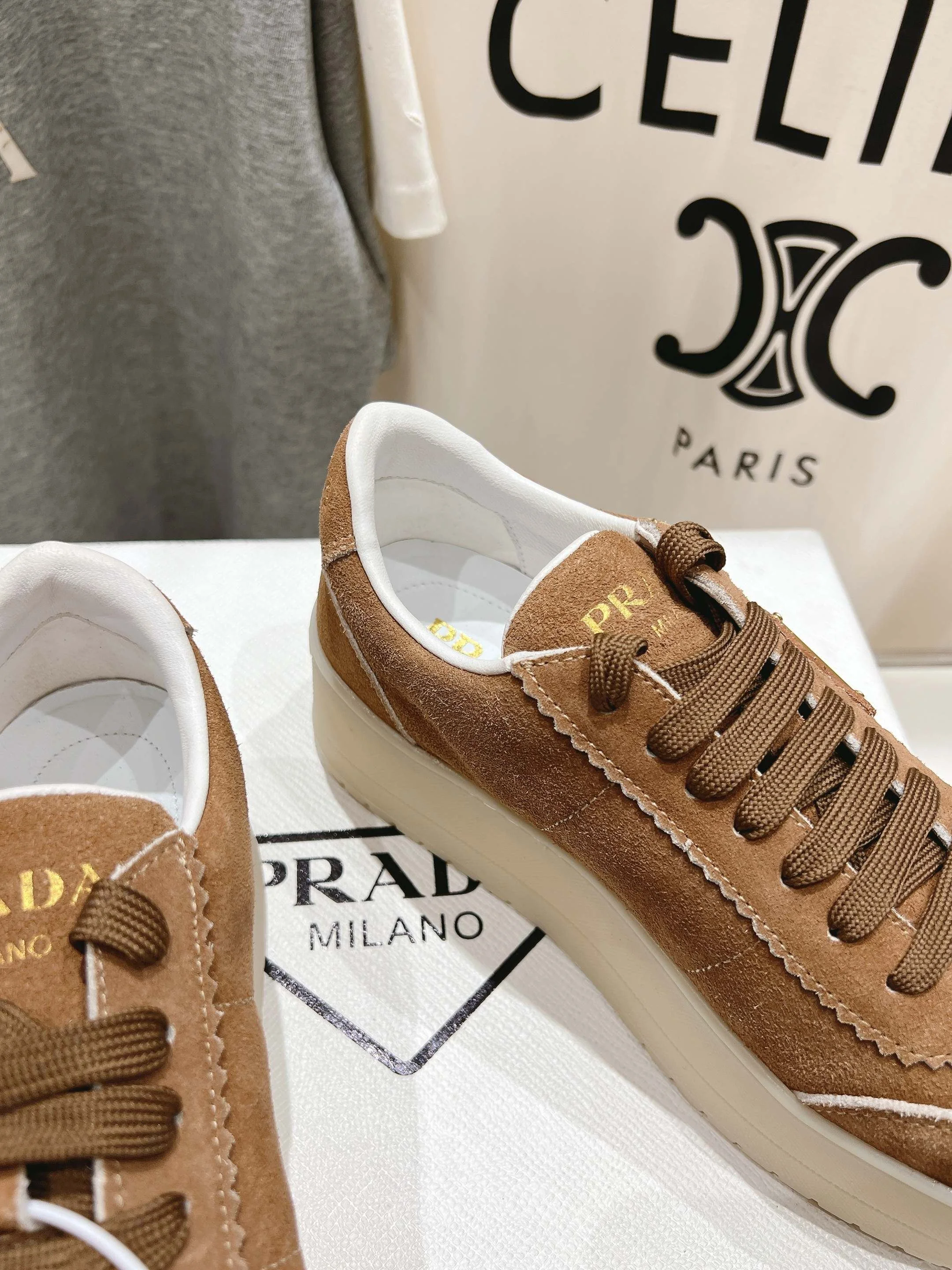 Prada Low Shoes Chic 34217