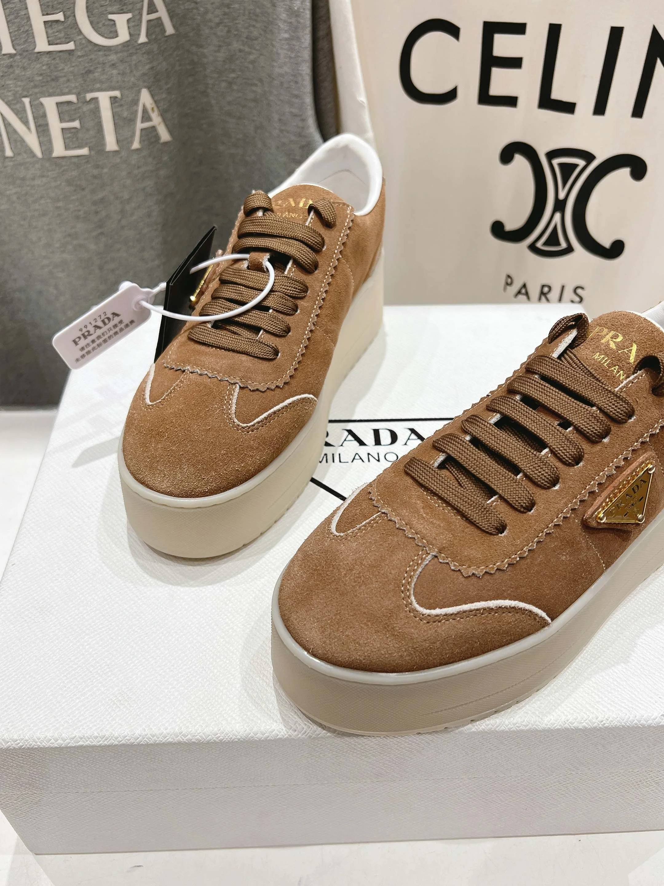 Prada Low Shoes Chic 34217