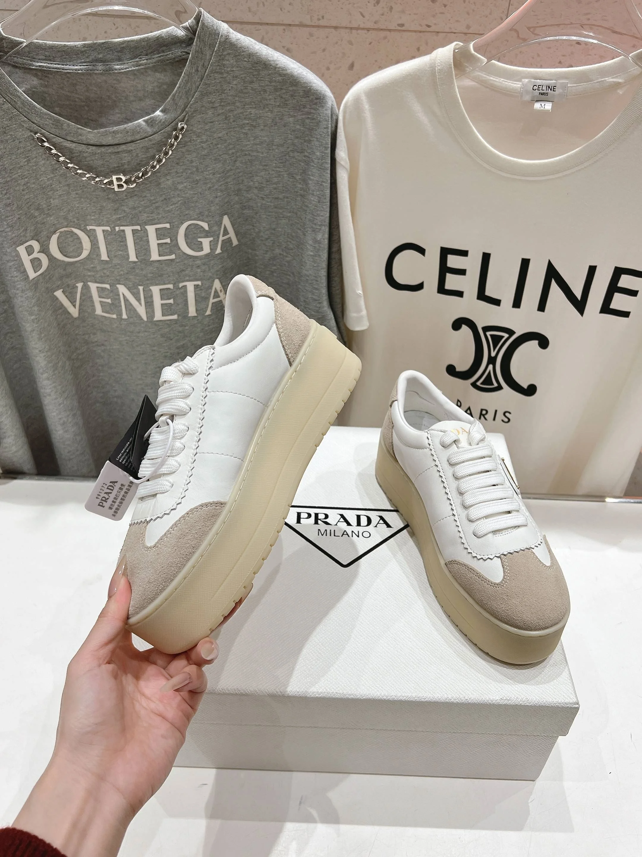 SmoothTexture Prada Low Shoes 34200