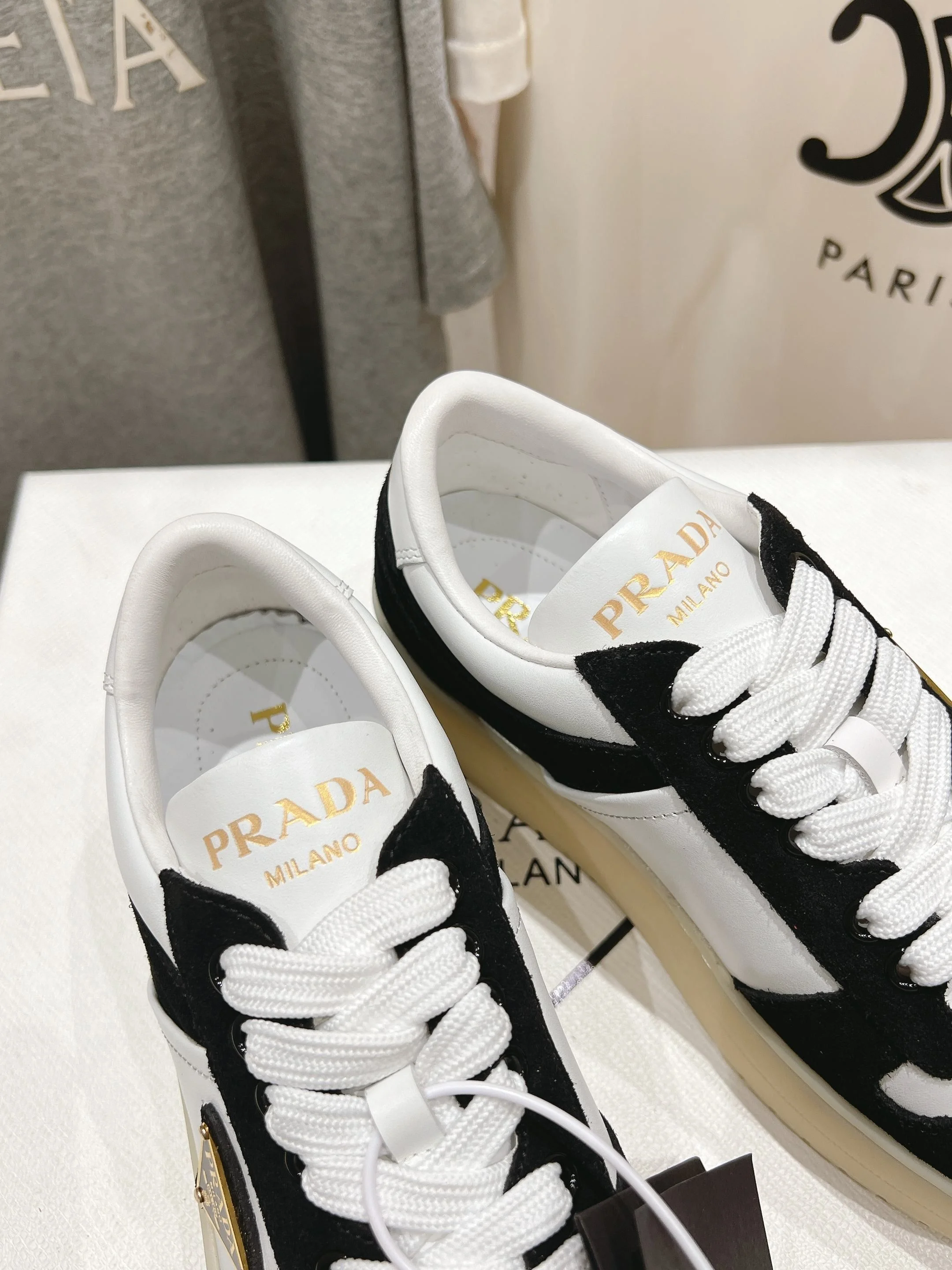 WaterResistant Prada Low Shoes 34205
