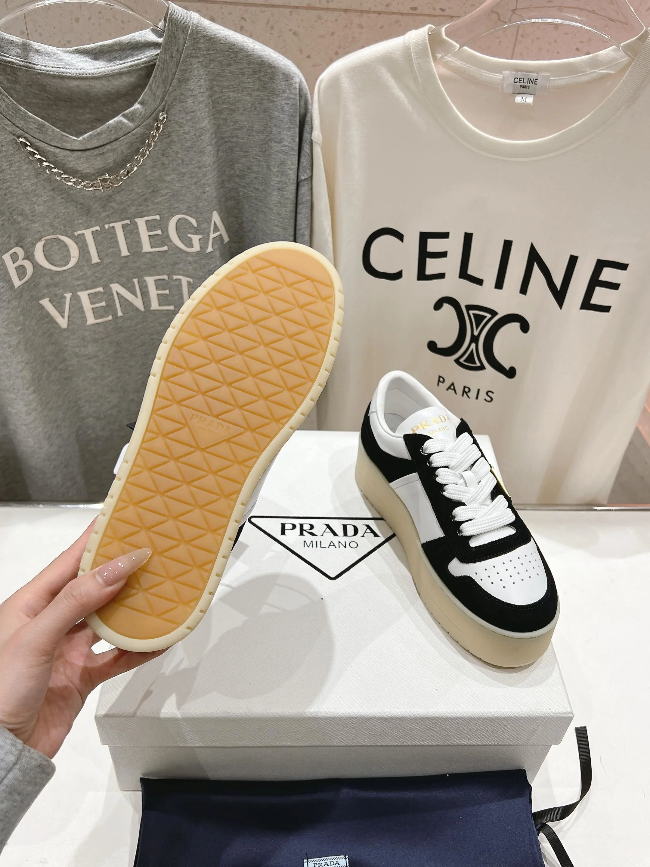 WaterResistant Prada Low Shoes 34205