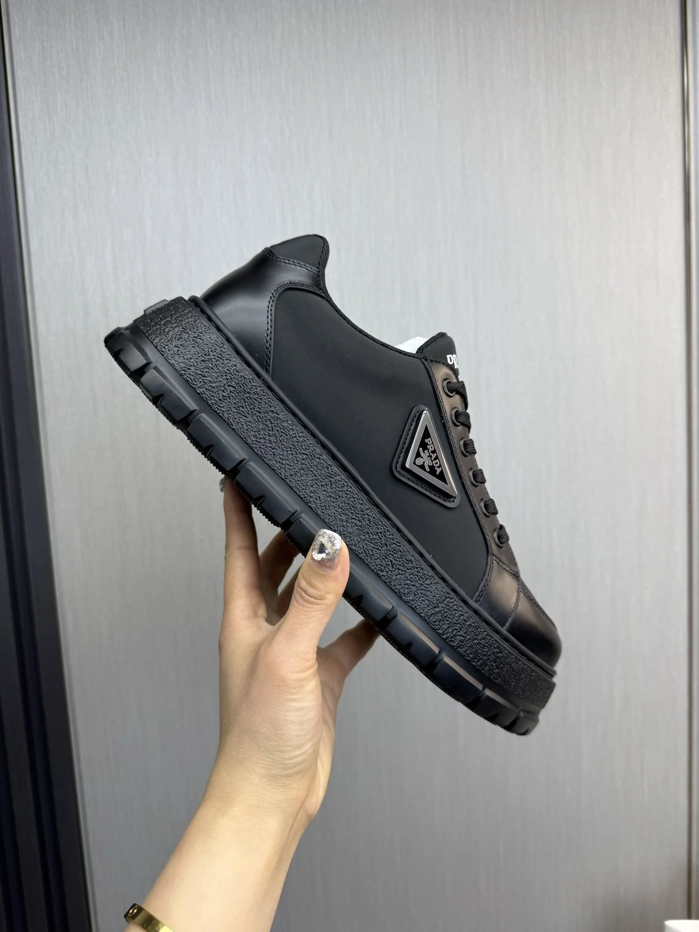 Thermal Prada Low Shoes 34210