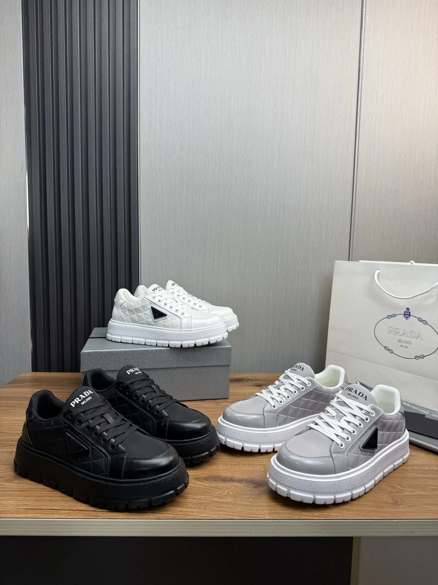 Prada Low Shoes QuickDry 34192