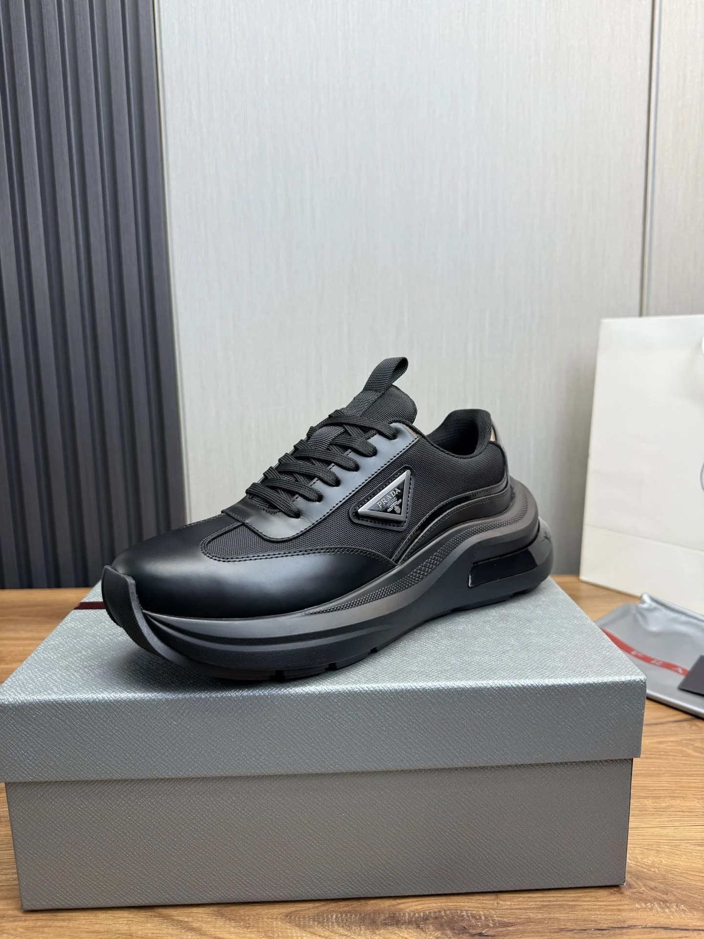 SunProtective Prada Low Shoes 34188