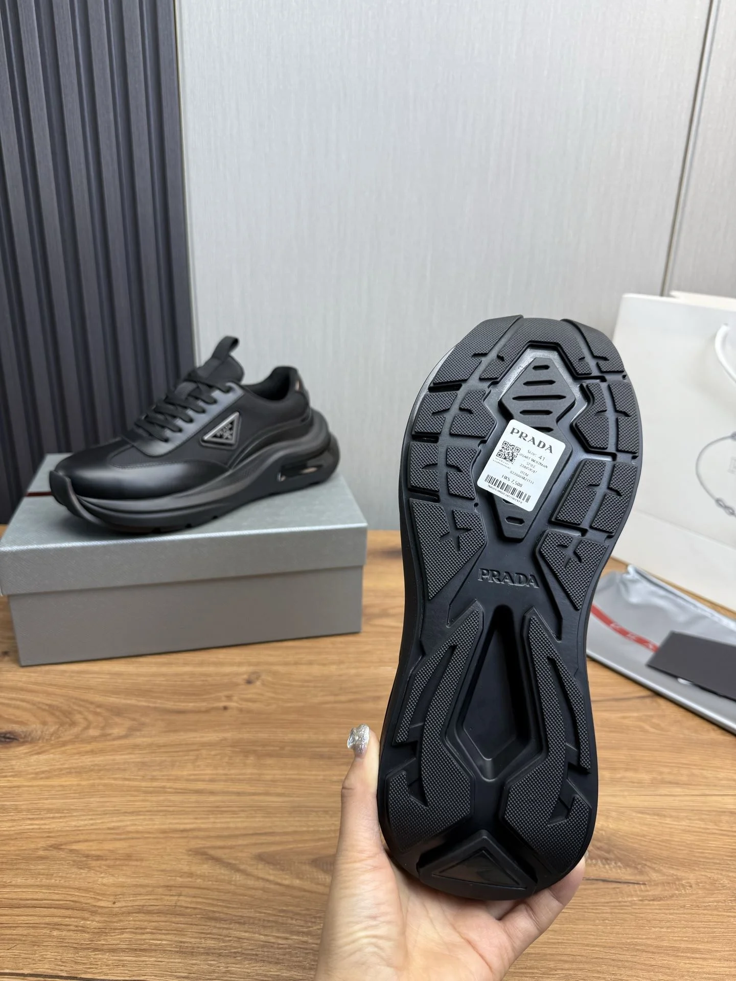 SunProtective Prada Low Shoes 34188