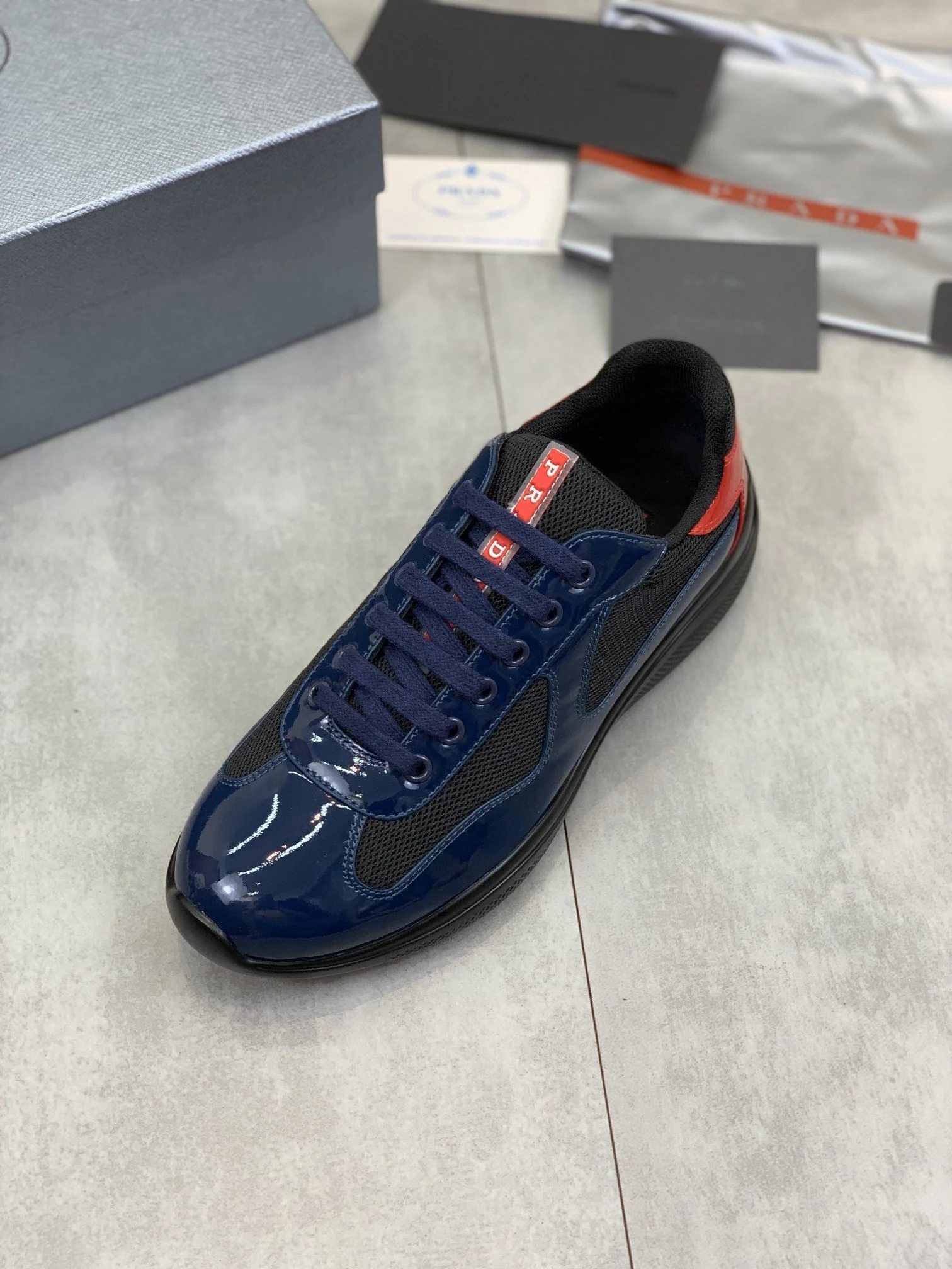 Prada Low Shoes Trendsetting 34182