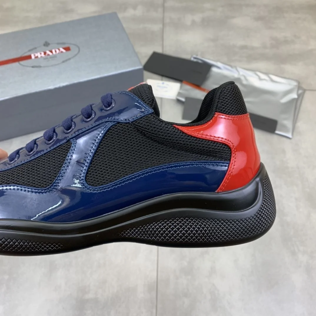 Prada Low Shoes Trendsetting 34182