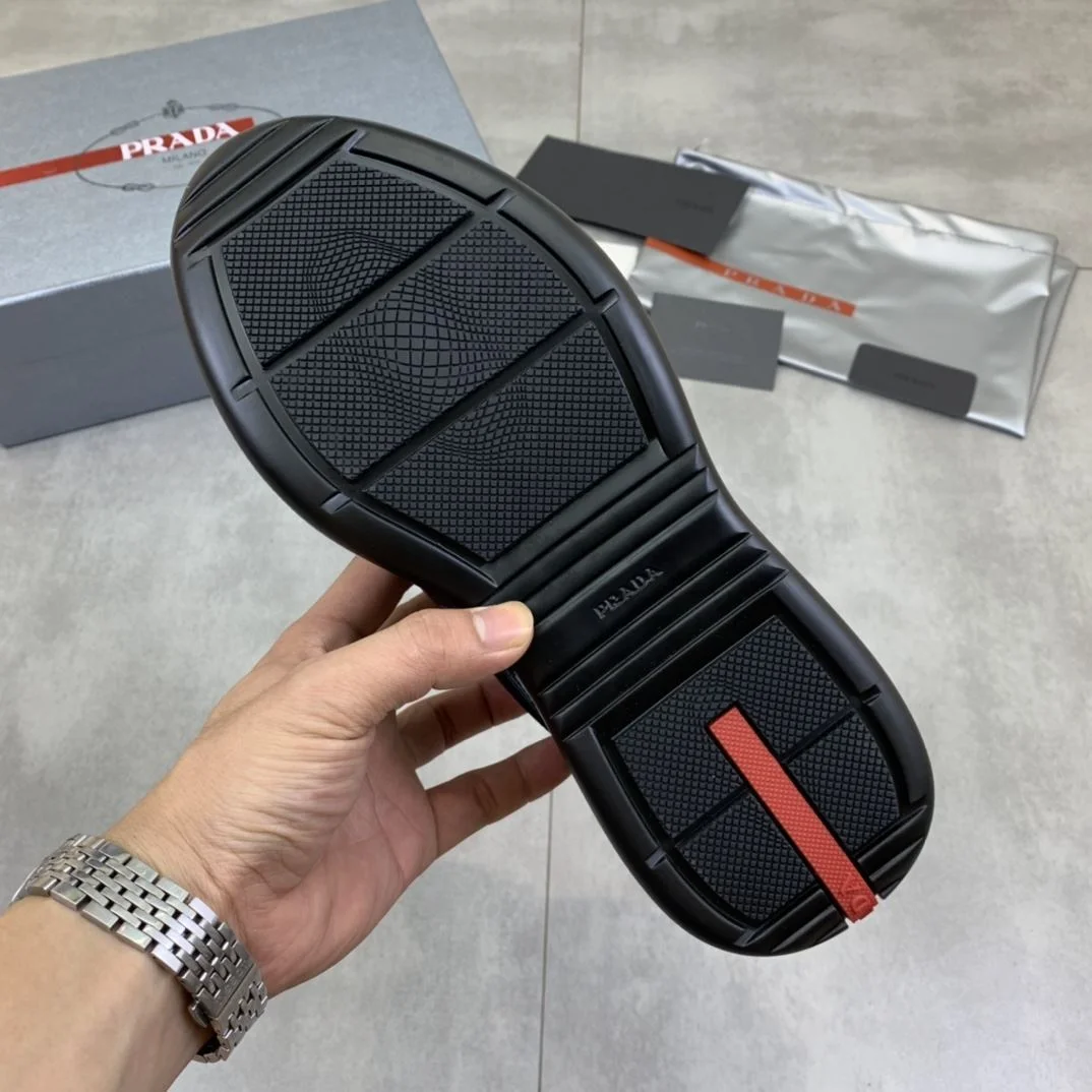 Prada Low Shoes Trendsetting 34182