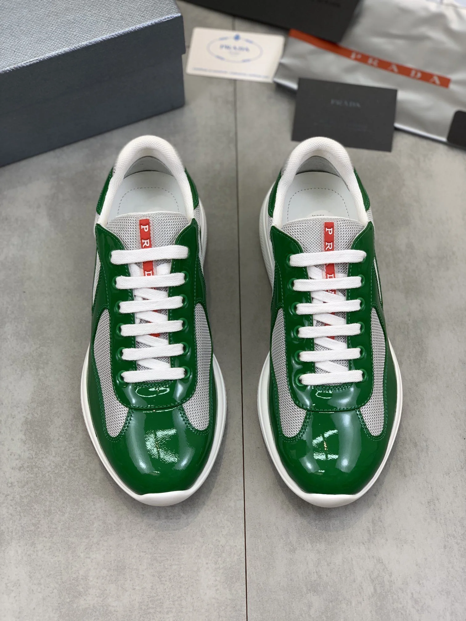 Attractive Prada Low Shoes 34158