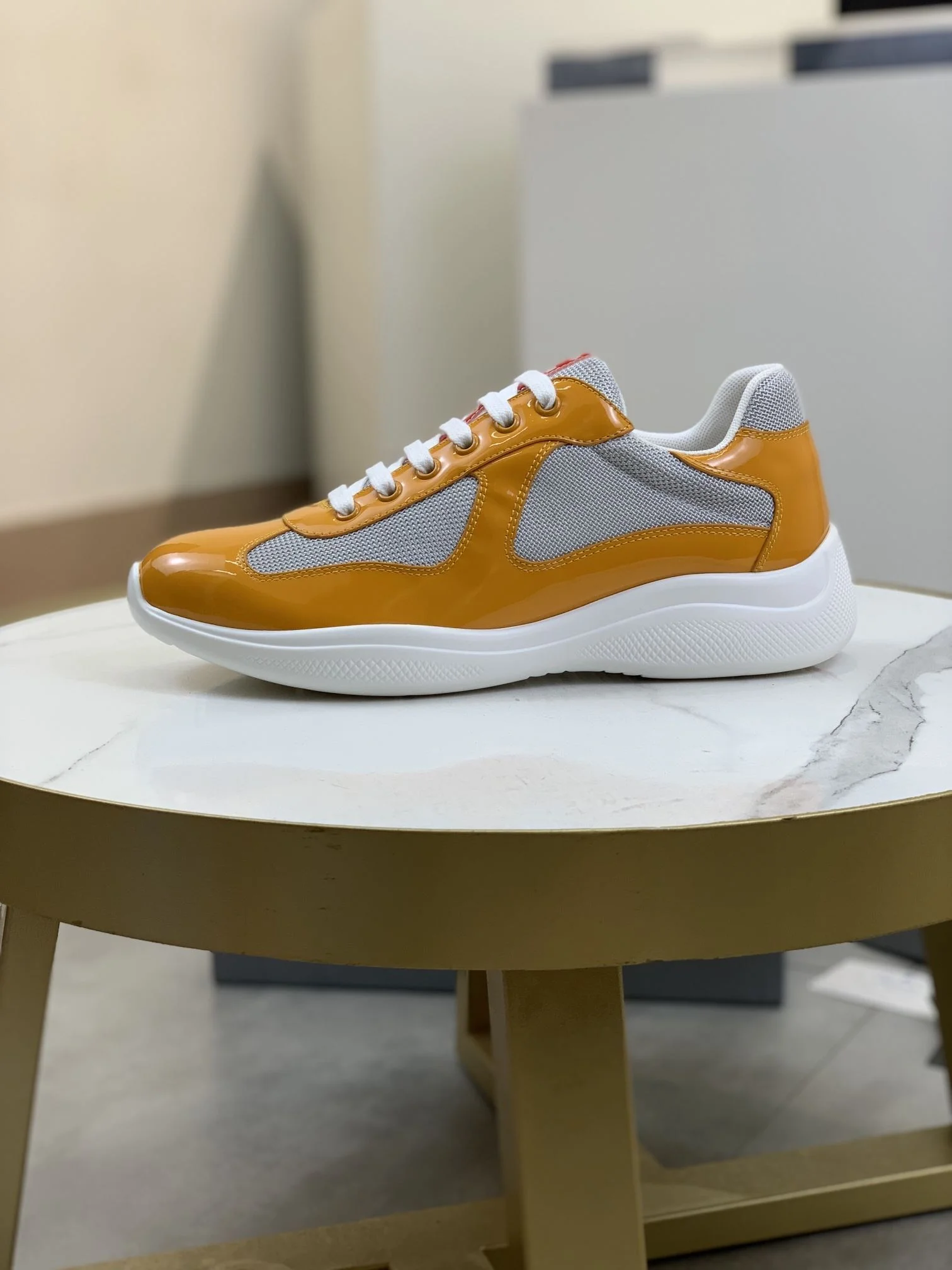 Lightweight Prada Low Shoes 34156