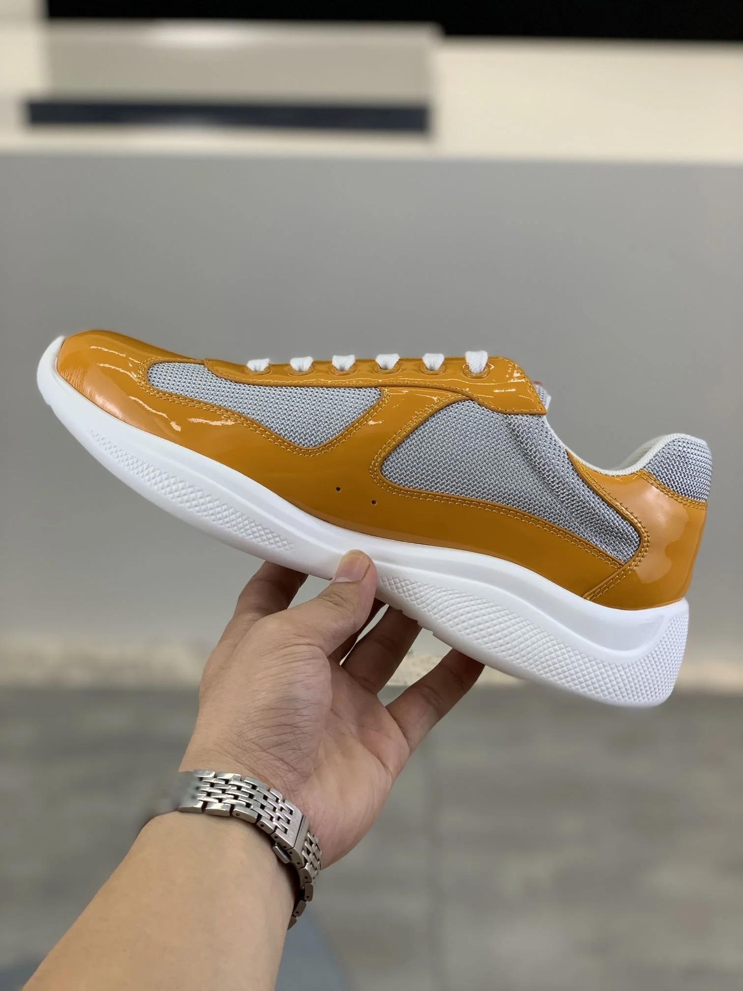 Lightweight Prada Low Shoes 34156