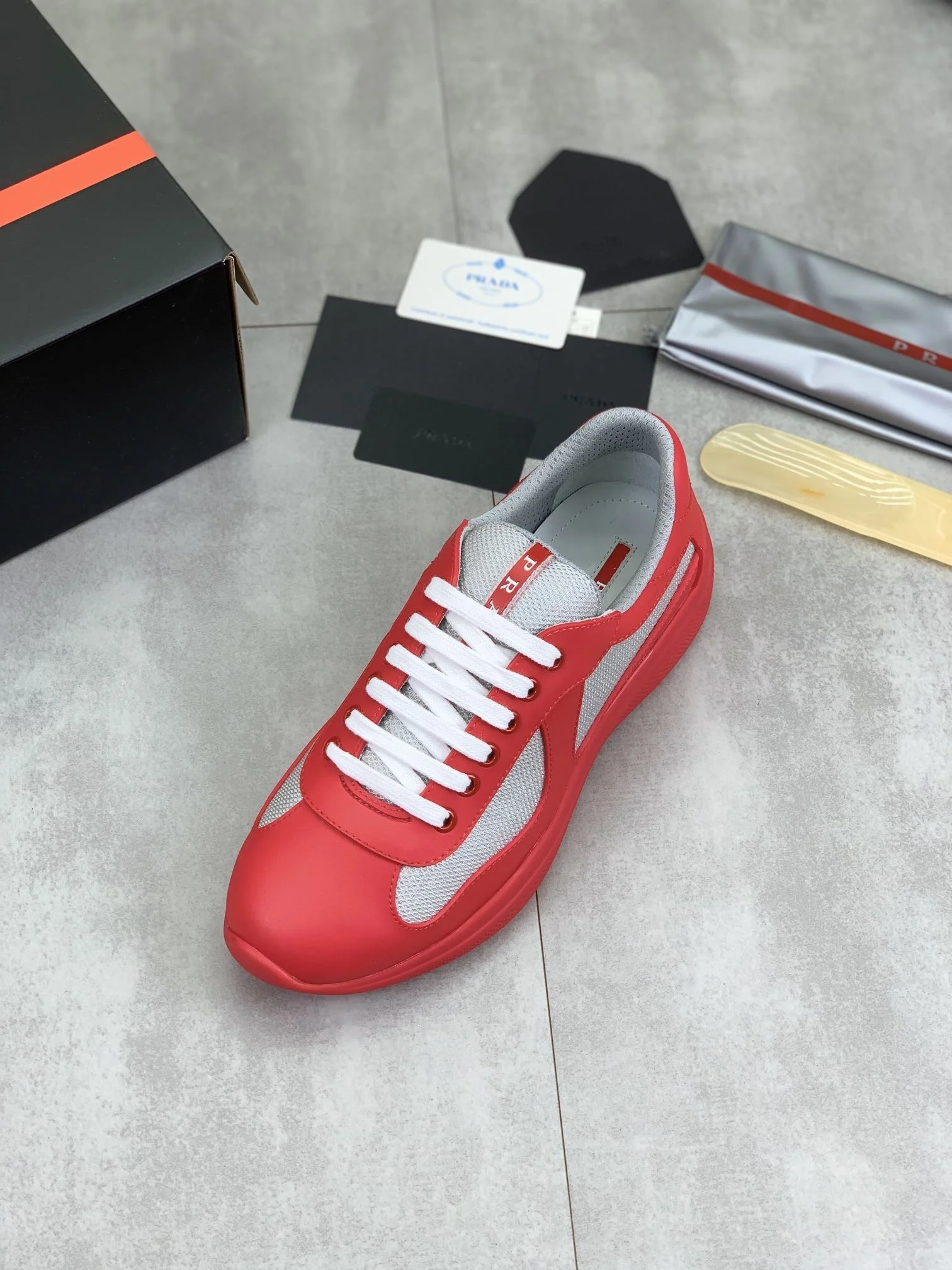 Prada Low Shoes Vibrant 34186