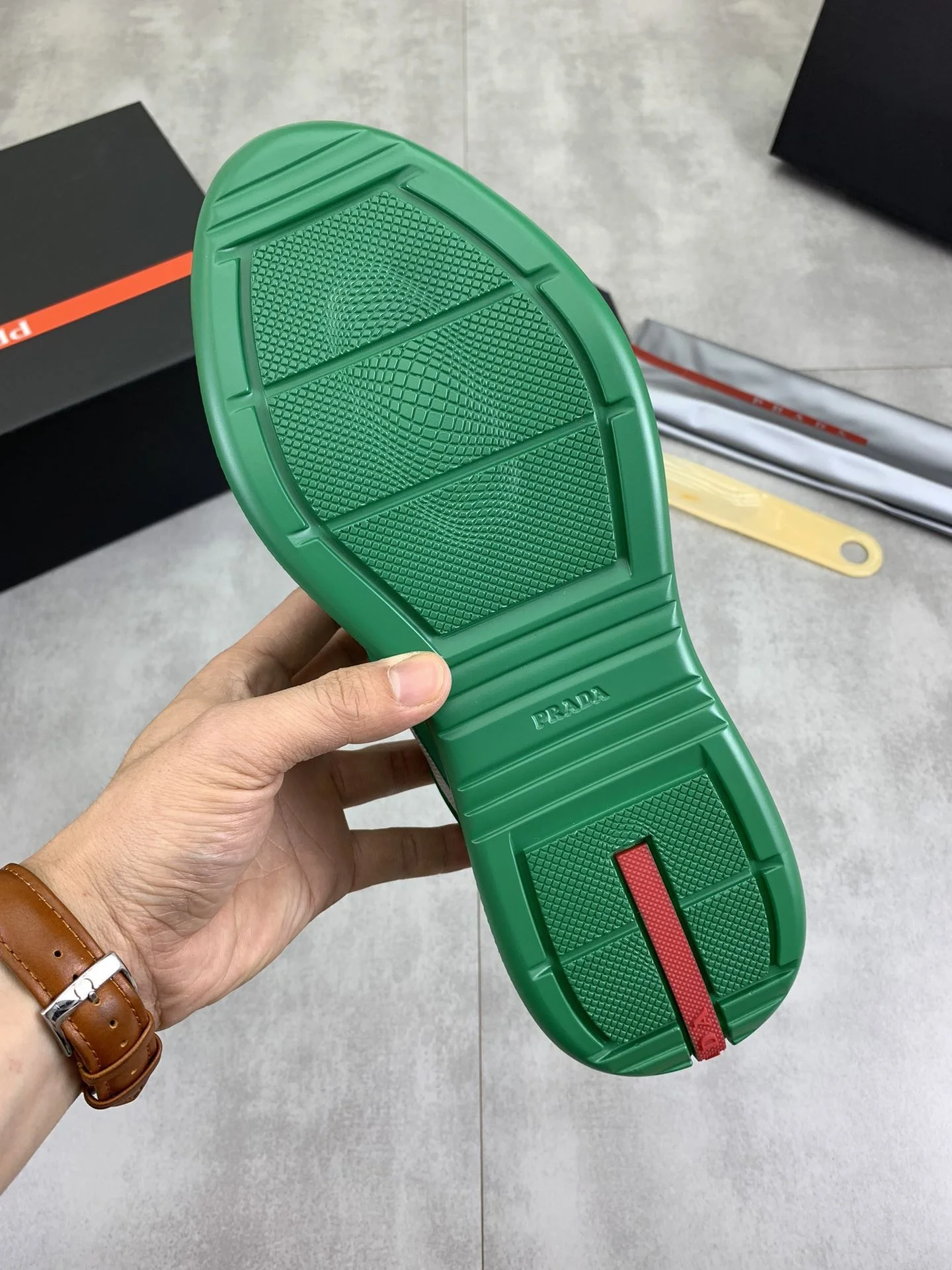 Comfortable Prada Low Shoes 34160