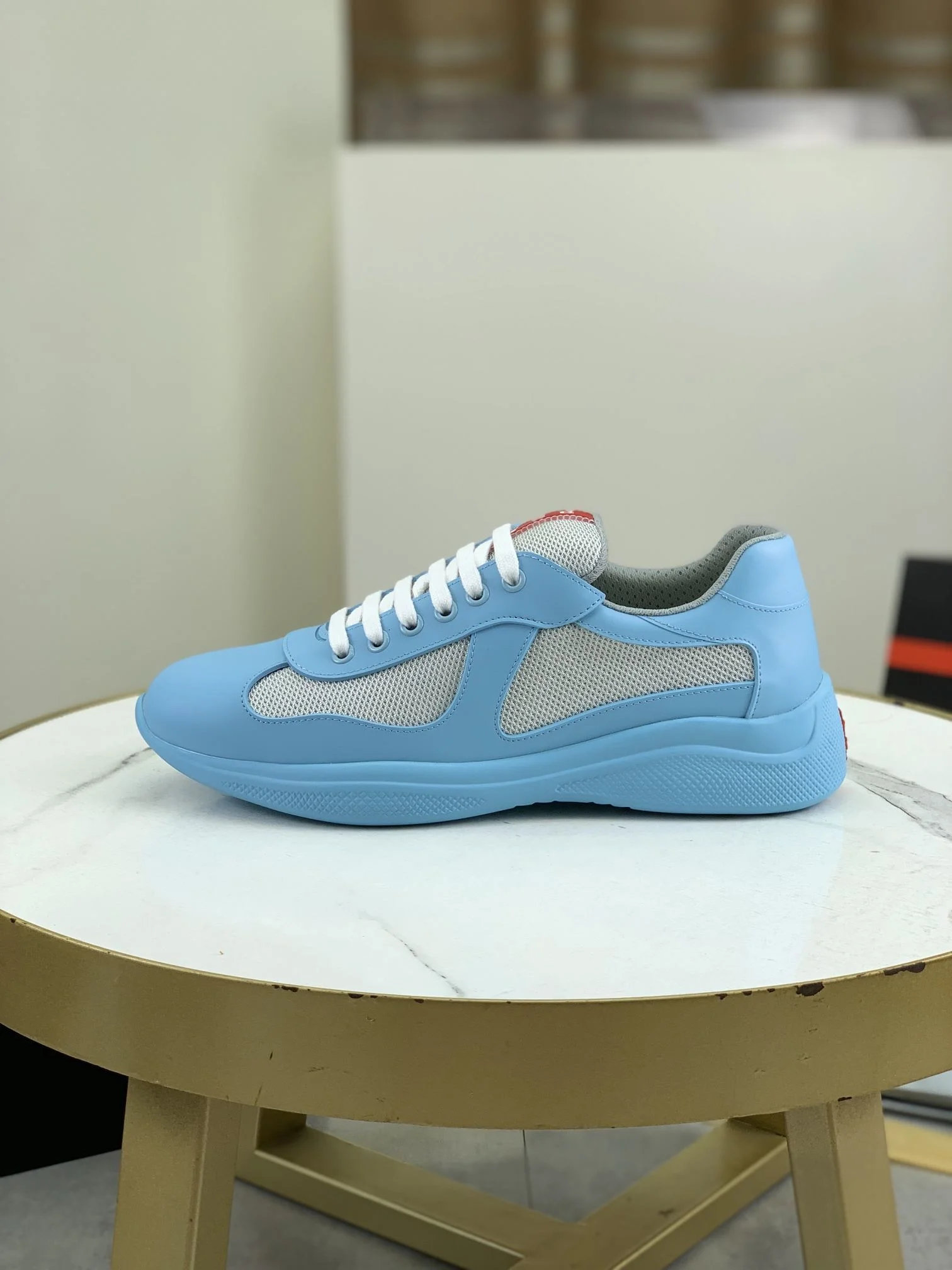 Prada Low Shoes Versatile 34161