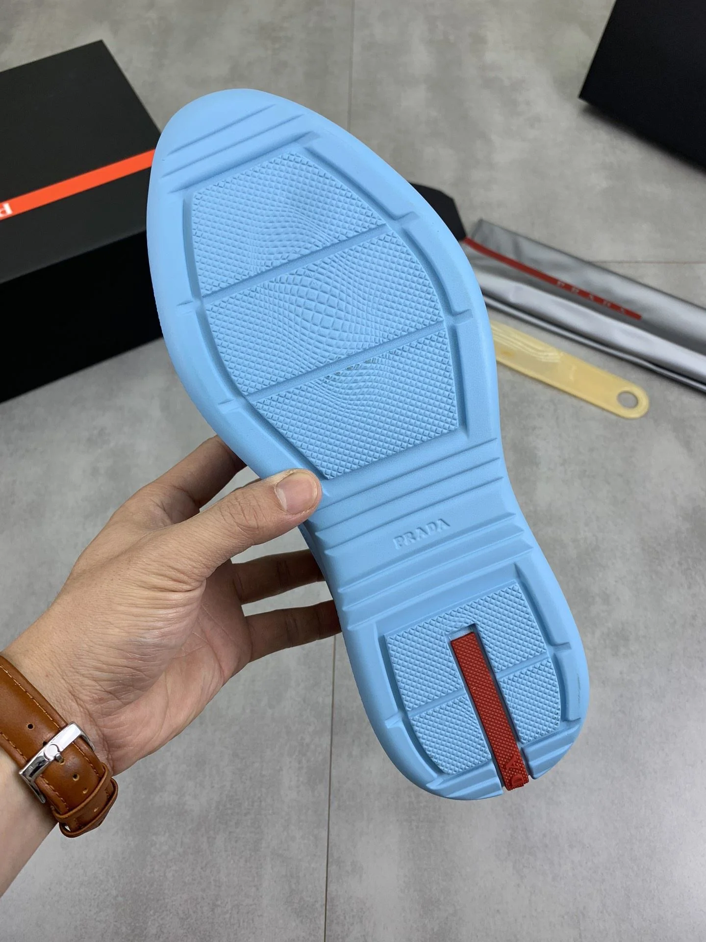 Prada Low Shoes Versatile 34161