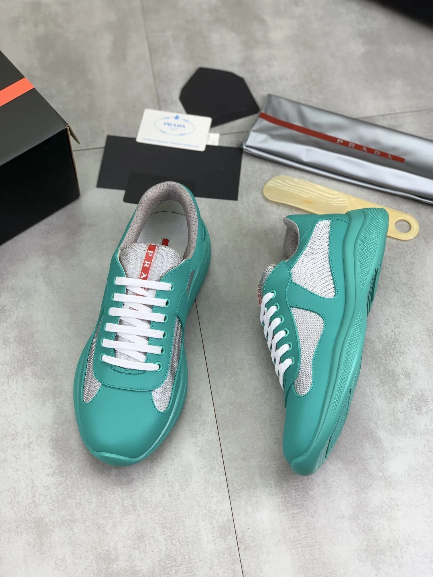 Prada Low Shoes Breathable 34166